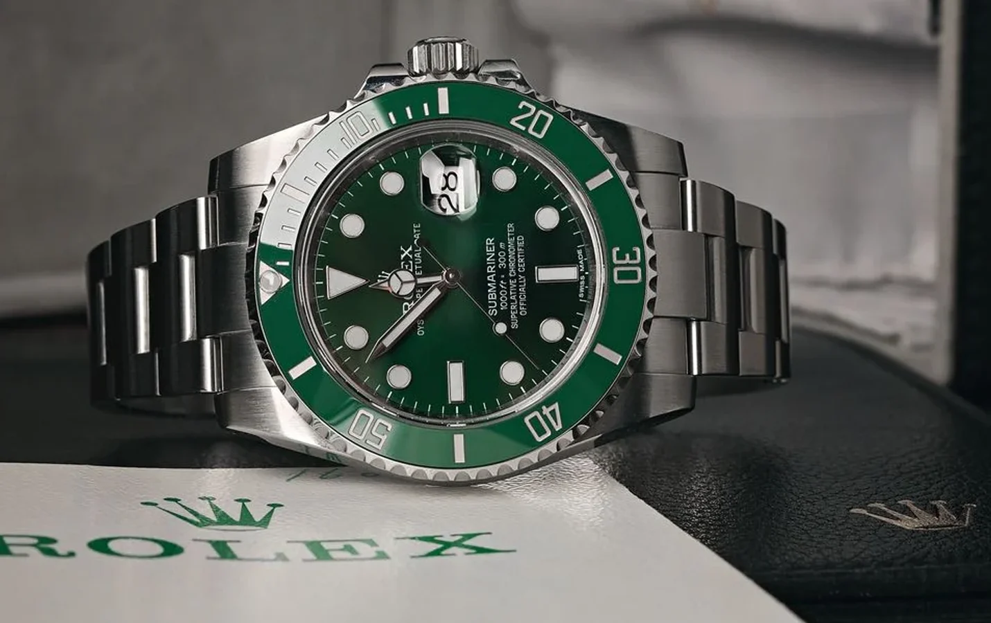 Rolex Submariner Hulk 116610 LV Watchproject 21
